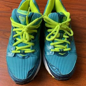 Saucony shoes